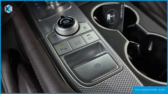 GENESIS G70 GASOLINE 2.0T 4WD