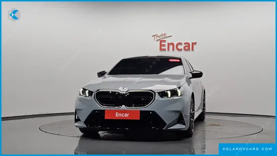 BMW M5 M5 SEDAN