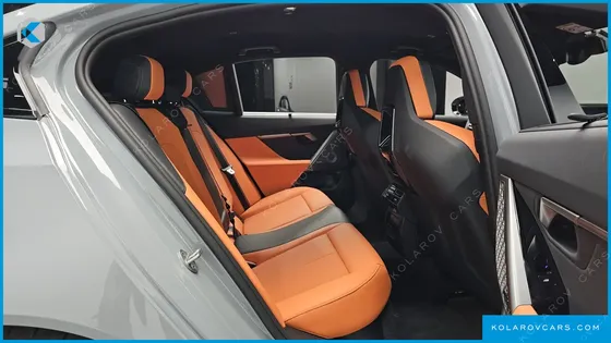 BMW M5 M5 SEDAN