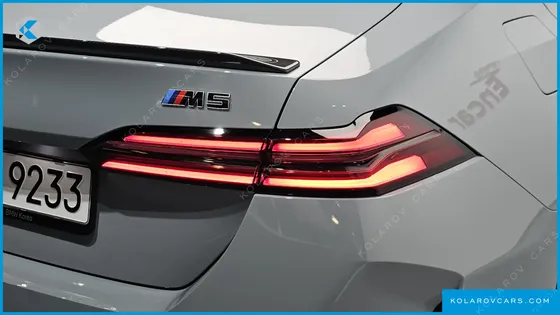 BMW M5 M5 SEDAN