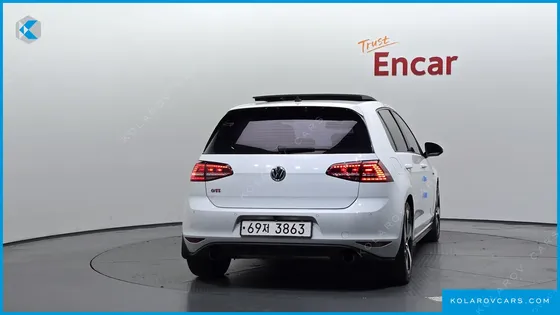 VOLKSWAGEN GOLF 2.0 GTI