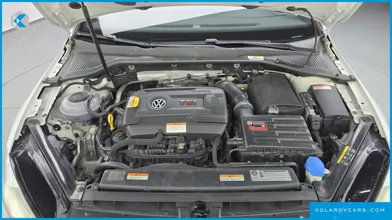 VOLKSWAGEN GOLF 2.0 GTI