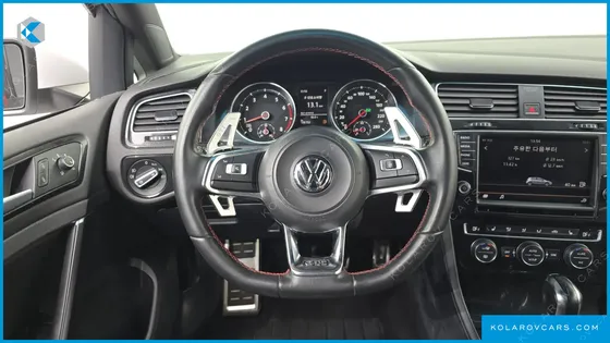 VOLKSWAGEN GOLF 2.0 GTI
