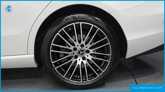 MERCEDES C-CLASS C200 AVANTGARDE
