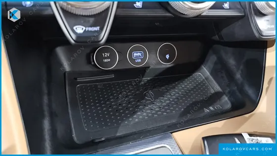 GENESIS G70 GASOLINE 2.0T 2WD