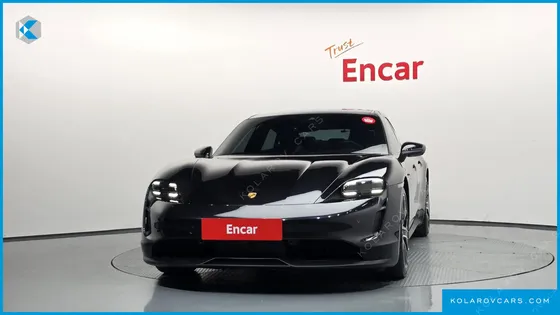 PORSCHE TAYCAN BASE