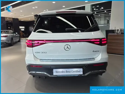 MERCEDES EQB EQB300 4MATIC AMG LINE