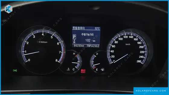 KGM - SSANGYONG CHAIRMAN CW600