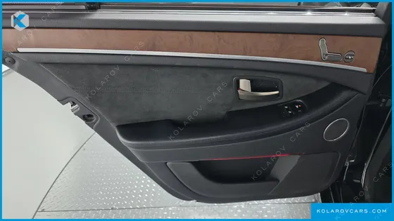 KGM - SSANGYONG CHAIRMAN CW600