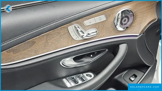 MERCEDES E-CLASS E220D EXCLUSIVE