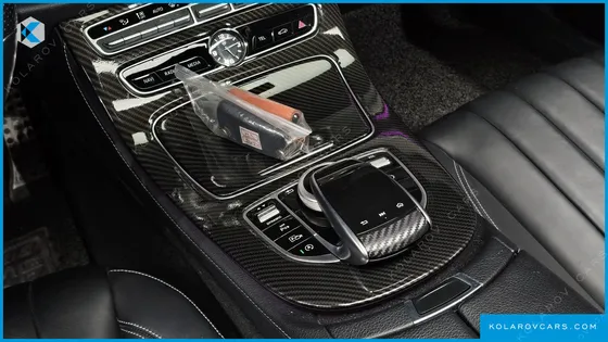 MERCEDES E-CLASS E220D EXCLUSIVE
