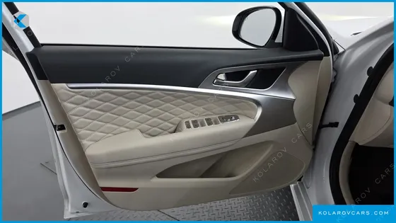 GENESIS G70 GASOLINE 2.0T 2WD