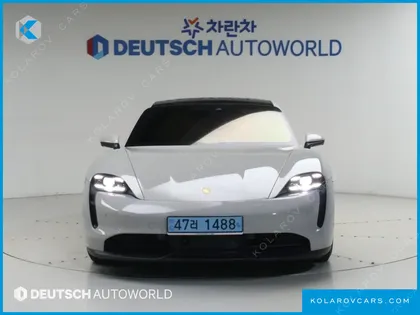 PORSCHE TAYCAN 4S