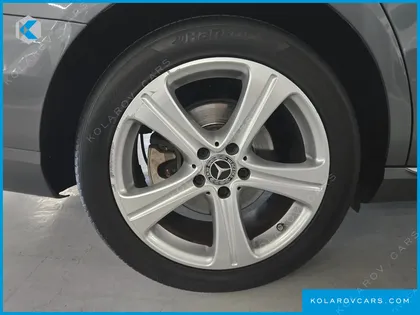 MERCEDES E-CLASS E220D AVANTGARDE