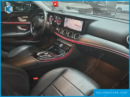 MERCEDES E-CLASS E220D AVANTGARDE