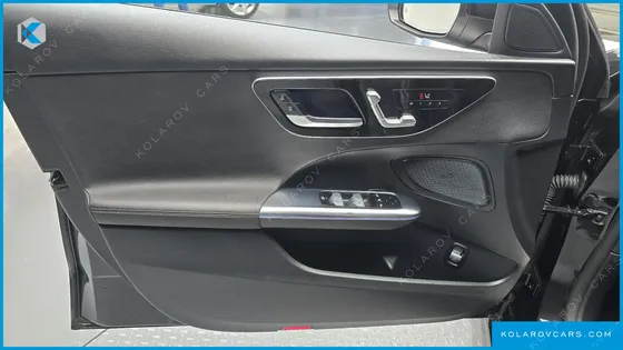 MERCEDES C-CLASS C200 AVANTGARDE
