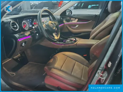 MERCEDES E-CLASS E220D AVANTGARDE