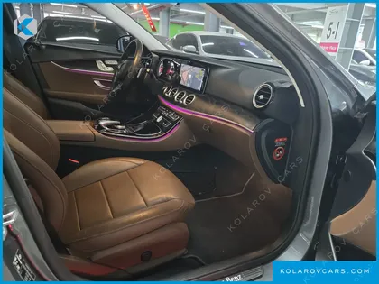 MERCEDES E-CLASS E220D AVANTGARDE