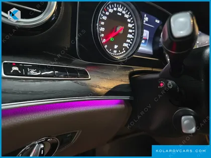MERCEDES E-CLASS E220D AVANTGARDE
