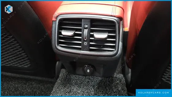 GENESIS G70 GASOLINE 3.3T 4WD