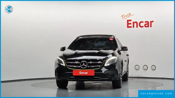 MERCEDES GLA-CLASS GLA220 PREMIUM