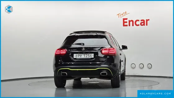 MERCEDES GLA-CLASS GLA220 PREMIUM