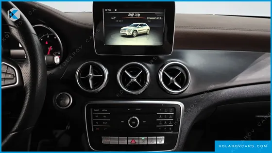 MERCEDES GLA-CLASS GLA220 PREMIUM