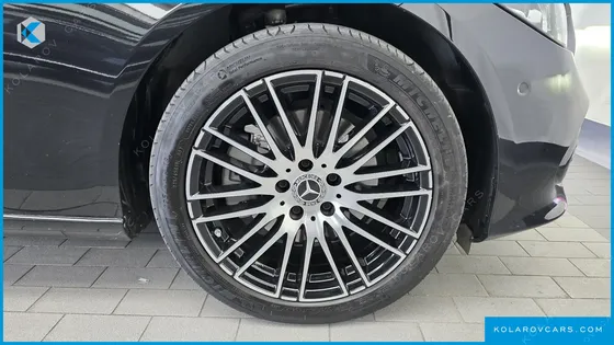 MERCEDES C-CLASS C200 AVANTGARDE