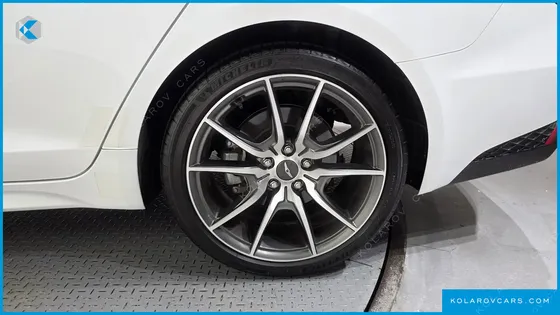 GENESIS G70 GASOLINE 2.0T 2WD