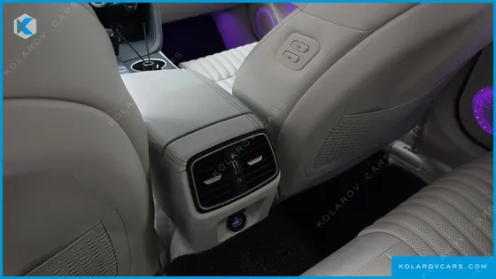 GENESIS G70 GASOLINE 2.0T 2WD