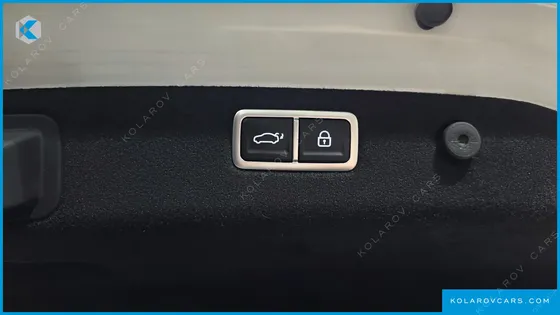 GENESIS G70 GASOLINE 2.0T 2WD