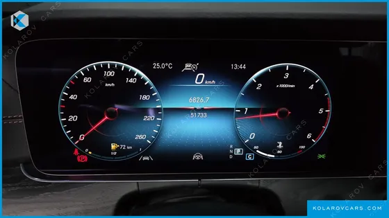 MERCEDES E-CLASS E220D 4MATIC AMG LINE