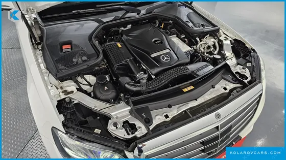 MERCEDES E-CLASS E300 4MATIC EXCLUSIVE