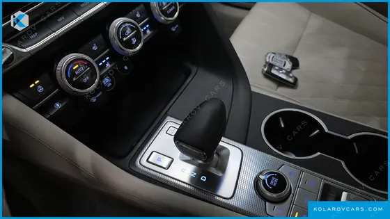 GENESIS G70 GASOLINE 2.0T 2WD