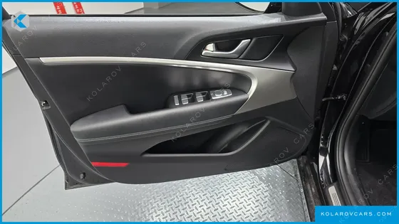 GENESIS G70 GASOLINE 3.3T 2WD