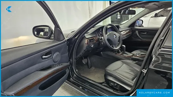 BMW 3 SERIES 320I SEDAN