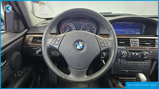 BMW 3 SERIES 320I SEDAN