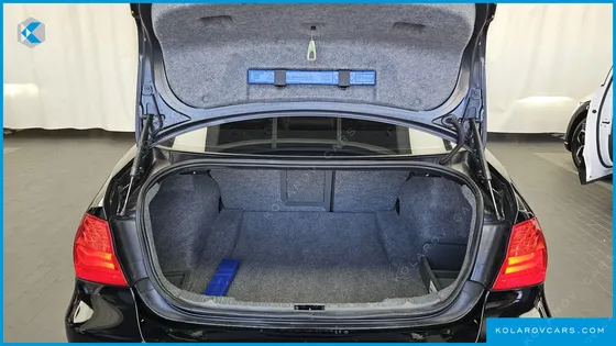 BMW 3 SERIES 320I SEDAN