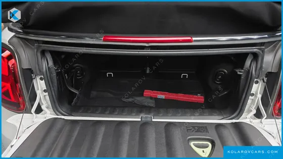 MINI COOPER CONVERTIBLE RESOLUTE EDITION
