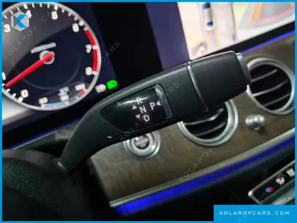 MERCEDES E-CLASS E300 4MATIC EXCLUSIVE