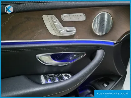 MERCEDES E-CLASS E300 4MATIC EXCLUSIVE