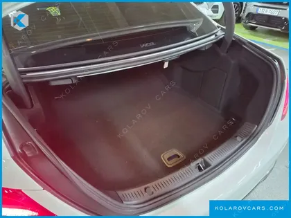 MERCEDES E-CLASS E300 4MATIC EXCLUSIVE
