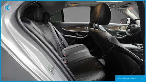 MERCEDES E-CLASS E300 4MATIC EXCLUSIVE