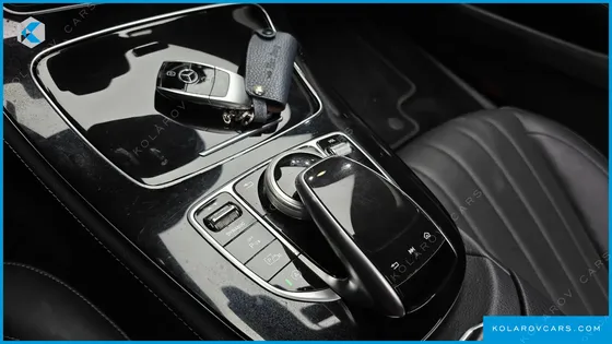 MERCEDES E-CLASS E300 4MATIC EXCLUSIVE