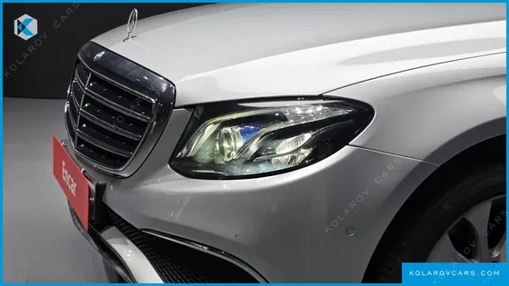 MERCEDES E-CLASS E300 4MATIC EXCLUSIVE