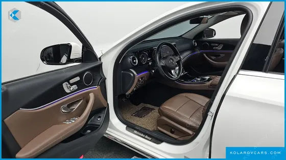 MERCEDES E-CLASS E200 AVANTGARDE