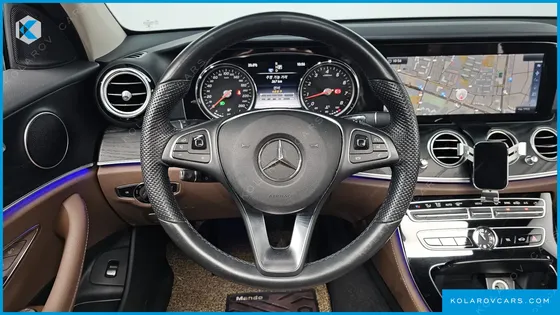 MERCEDES E-CLASS E200 AVANTGARDE