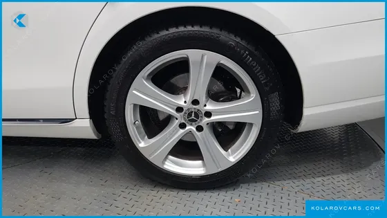 MERCEDES E-CLASS E200 AVANTGARDE