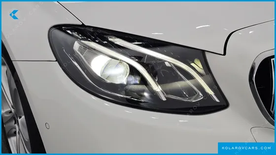 MERCEDES E-CLASS E200 AVANTGARDE