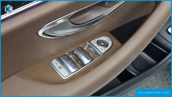 MERCEDES E-CLASS E200 AVANTGARDE